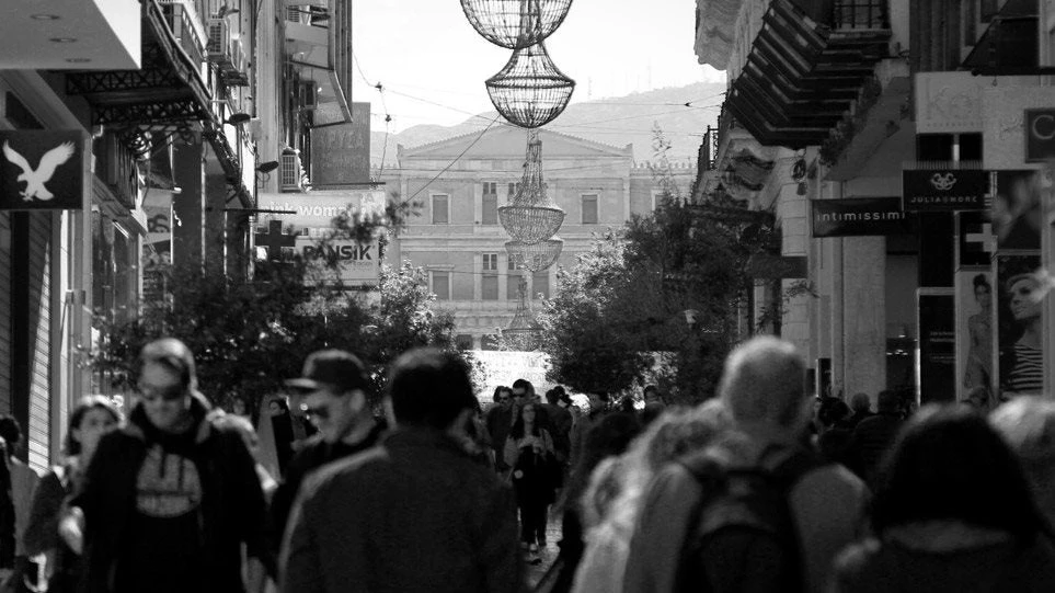 Εκεί μας κατάντησαν! Δουλεύουμε 198 μέρες για το κράτος και 167 ημέρες για τους εαυτούς μας!